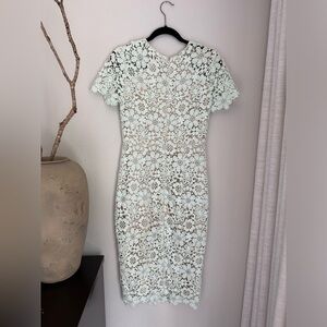 Shoshanna Womens size 4 Midi Dress Mint Lace Beaux Short Sleeves Fitted Mint